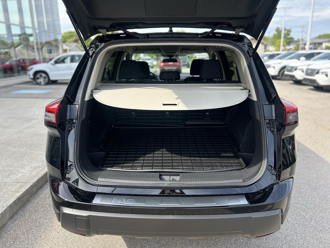 2026 Nissan Rogue S Photo