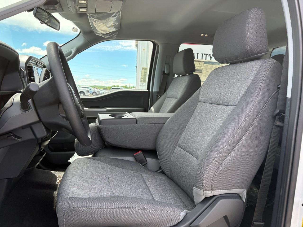 2026 Ford F-150 XLT 4WD SuperCrew 5.5' Box Photo