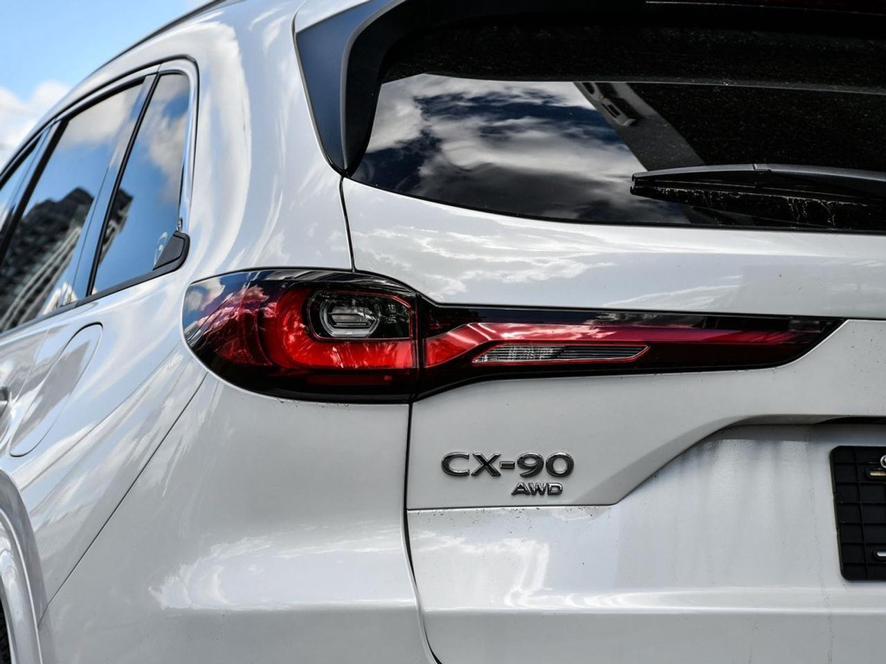 2025 Mazda CX-90 MHEV Signature AWD Photo