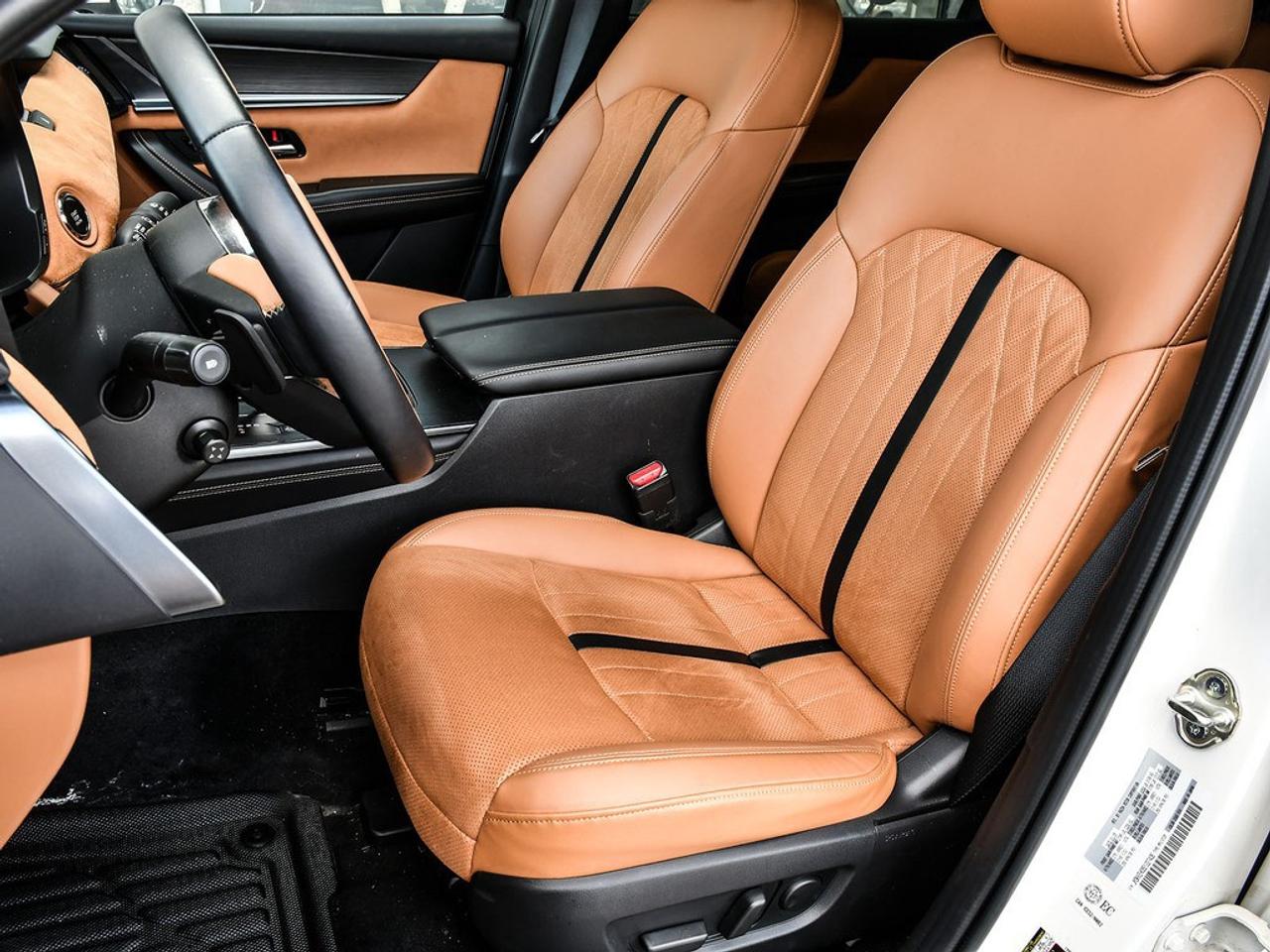 2025 Mazda CX-90 MHEV Signature AWD Photo