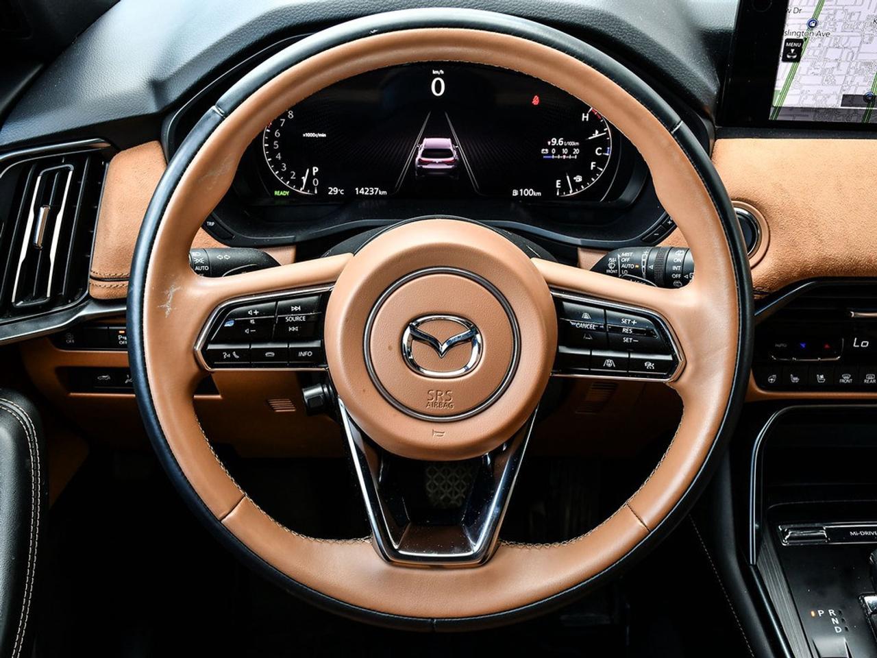 2025 Mazda CX-90 MHEV Signature AWD Photo