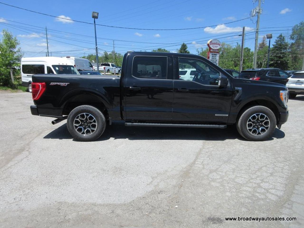 2022 Ford F-150 GREAT KM'S XLT-SPORT-MODEL 5 PASSENGER 3.5L - HYBRID POWERBOOST.. 4X4.. CREW-CAB.. SHORTY.. NAVIGATION.. HEATED SEATS.. BACK-UP CAMERA.. Photo