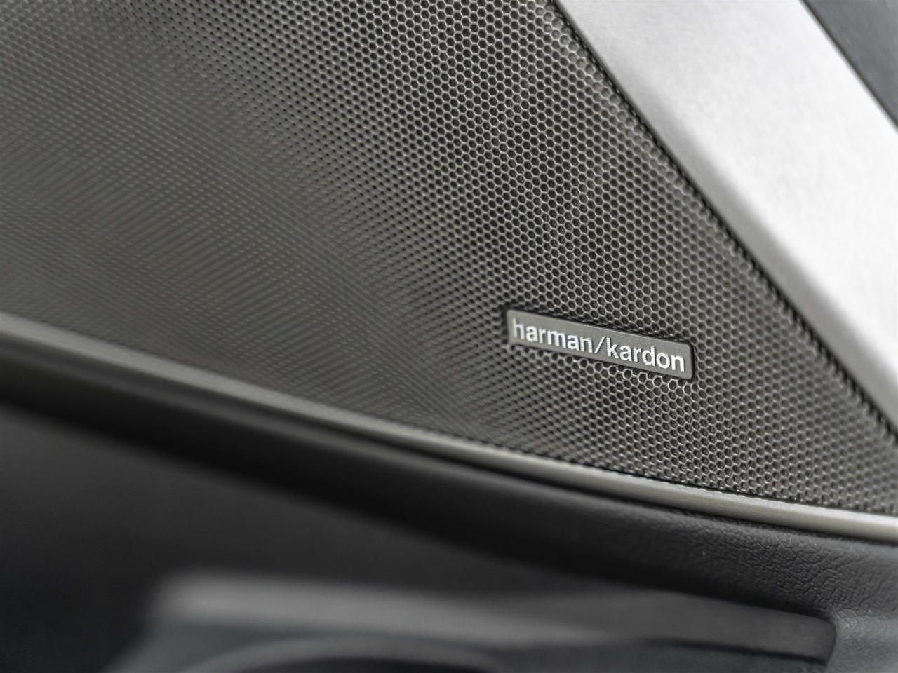2022 BMW M3 Competition M xDrive|M Carbon Buckets|M Carbon Package Photo