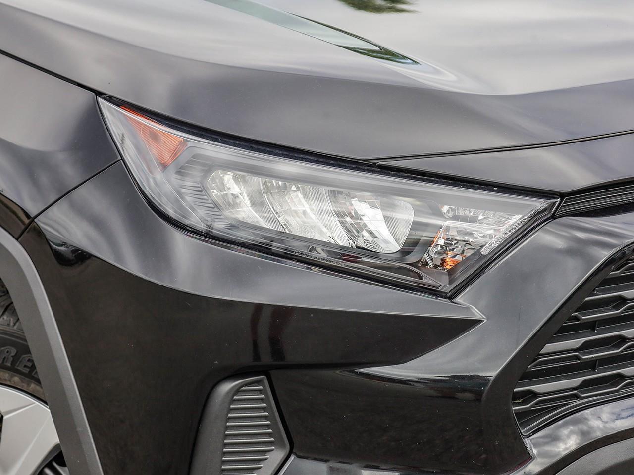 2025 Toyota RAV4 LE NO ACCIDENTS-HEATED CLOTH SEATS-LANE KEEP ASSIST-BACK UP CAMERA- Photo