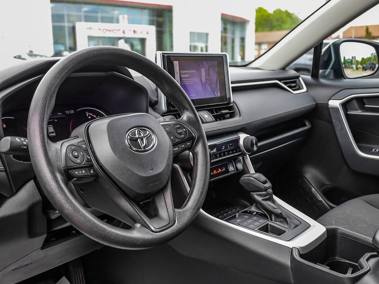 2025 Toyota RAV4 LE NO ACCIDENTS-HEATED CLOTH SEATS-LANE KEEP ASSIST-BACK UP CAMERA- Photo