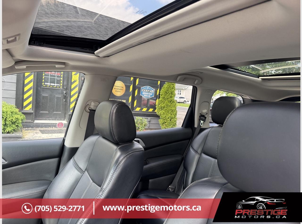 2018 Nissan Pathfinder SL Photo