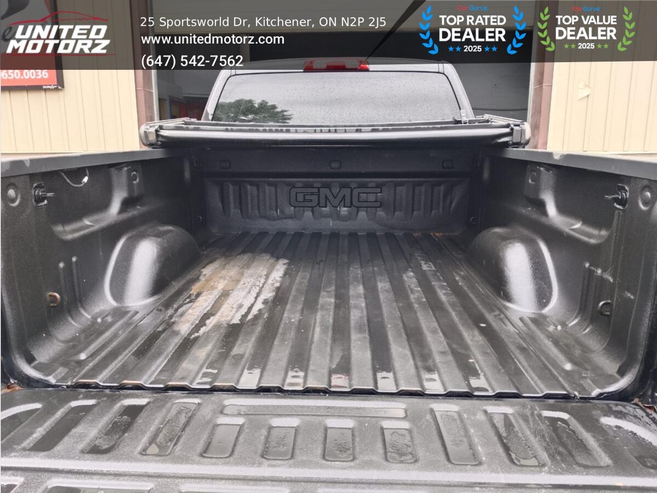 2015 GMC Sierra 1500 SLE DOUBLE CAB~SAFETY CERTIFIED~ NO ACCIDENTS Photo