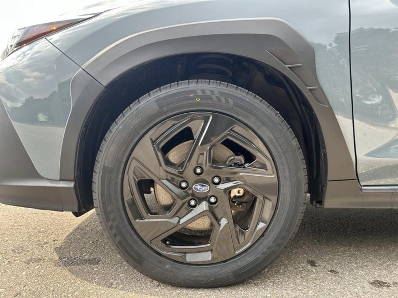 2024 Subaru XV Crosstrek Onyx AWD | Sunroof | Heated Steering Wheel Photo