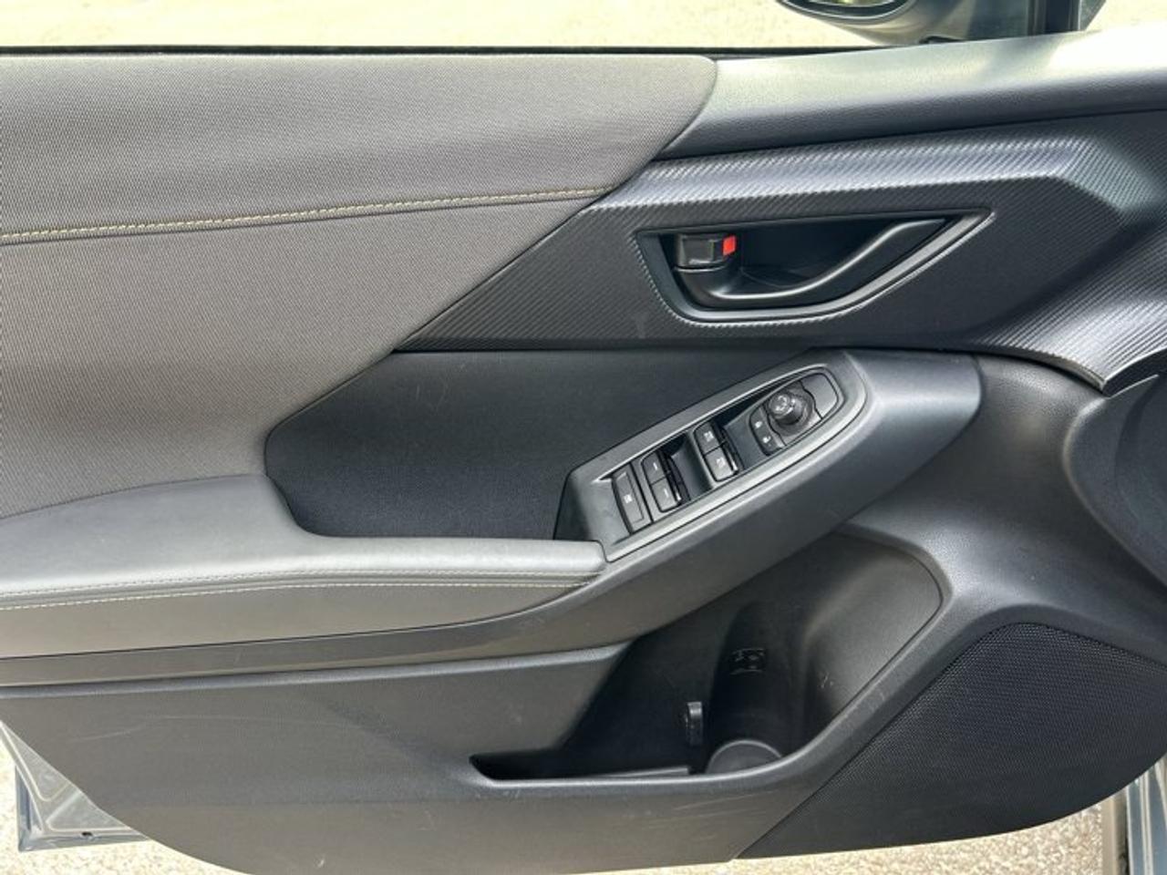 2024 Subaru XV Crosstrek Onyx AWD | Sunroof | Heated Steering Wheel Photo