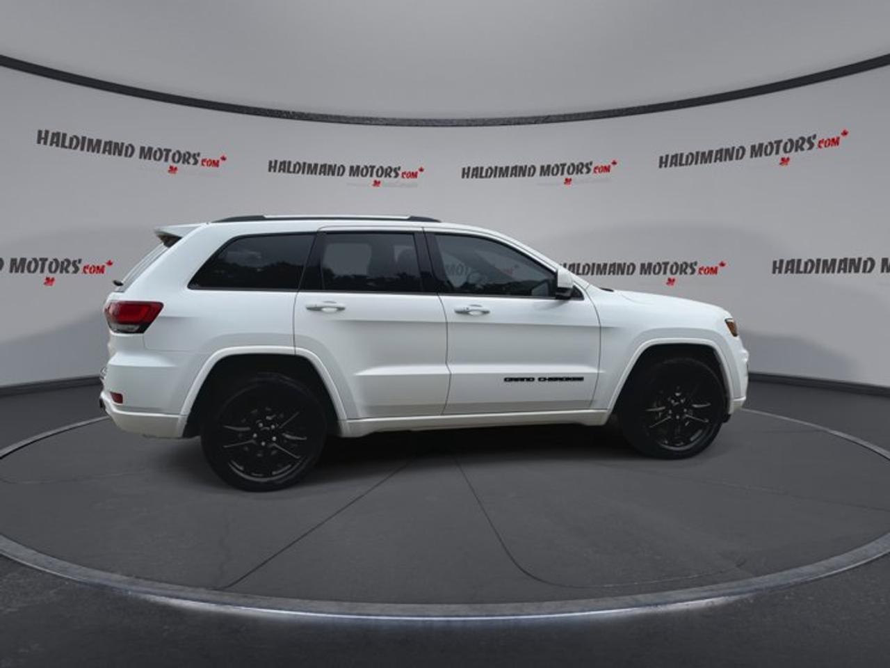 2019 Jeep Grand Cherokee Altitude 4x4 | No Accidents | Sunroof Photo