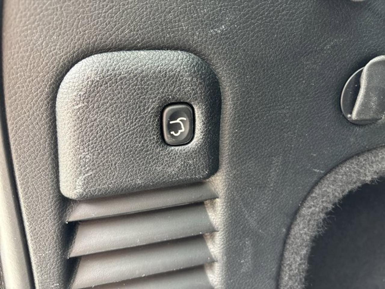 2019 Jeep Grand Cherokee Altitude 4x4 | No Accidents | Sunroof Photo
