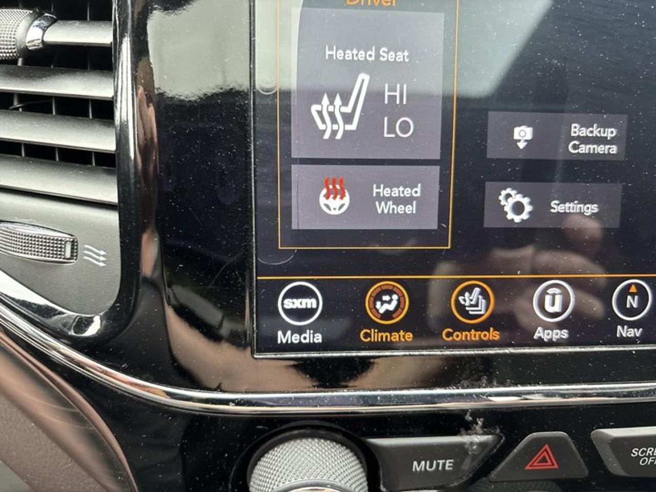 2019 Jeep Grand Cherokee Altitude 4x4 | No Accidents | Sunroof Photo