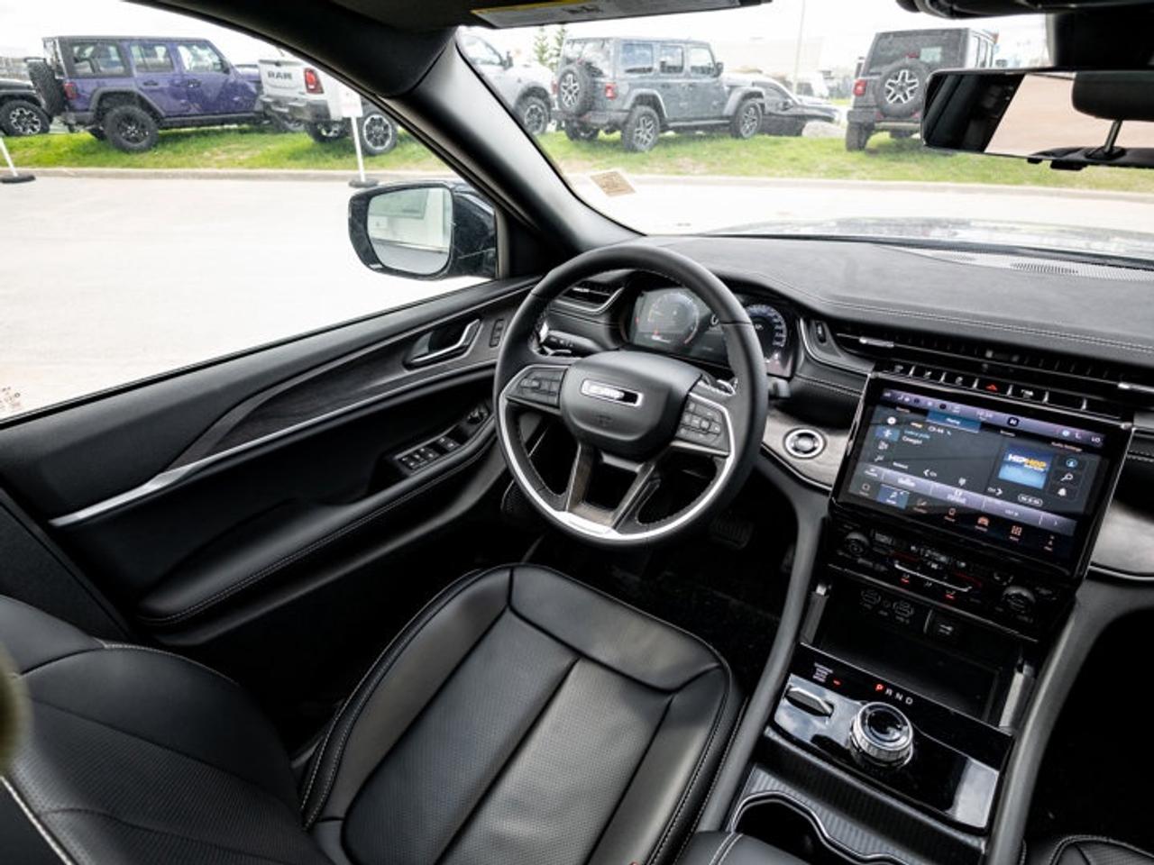 2025 Jeep Grand Cherokee L Limited Photo