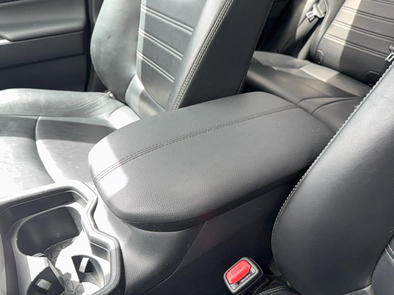 2019 Toyota RAV4 XLE Premium Photo