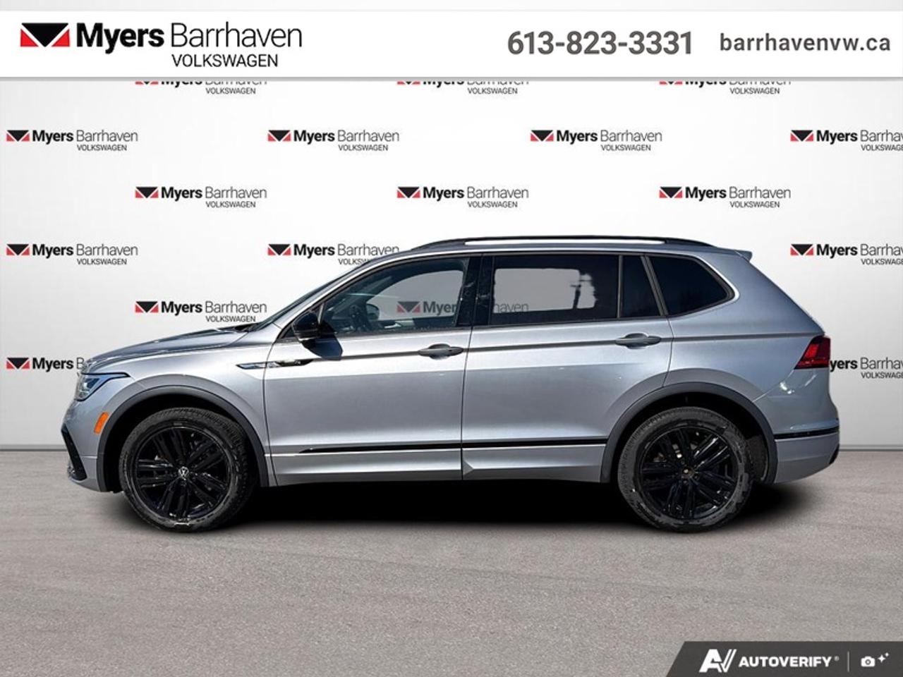 2022 Volkswagen Tiguan Comfortline R-Line Black Edition Photo