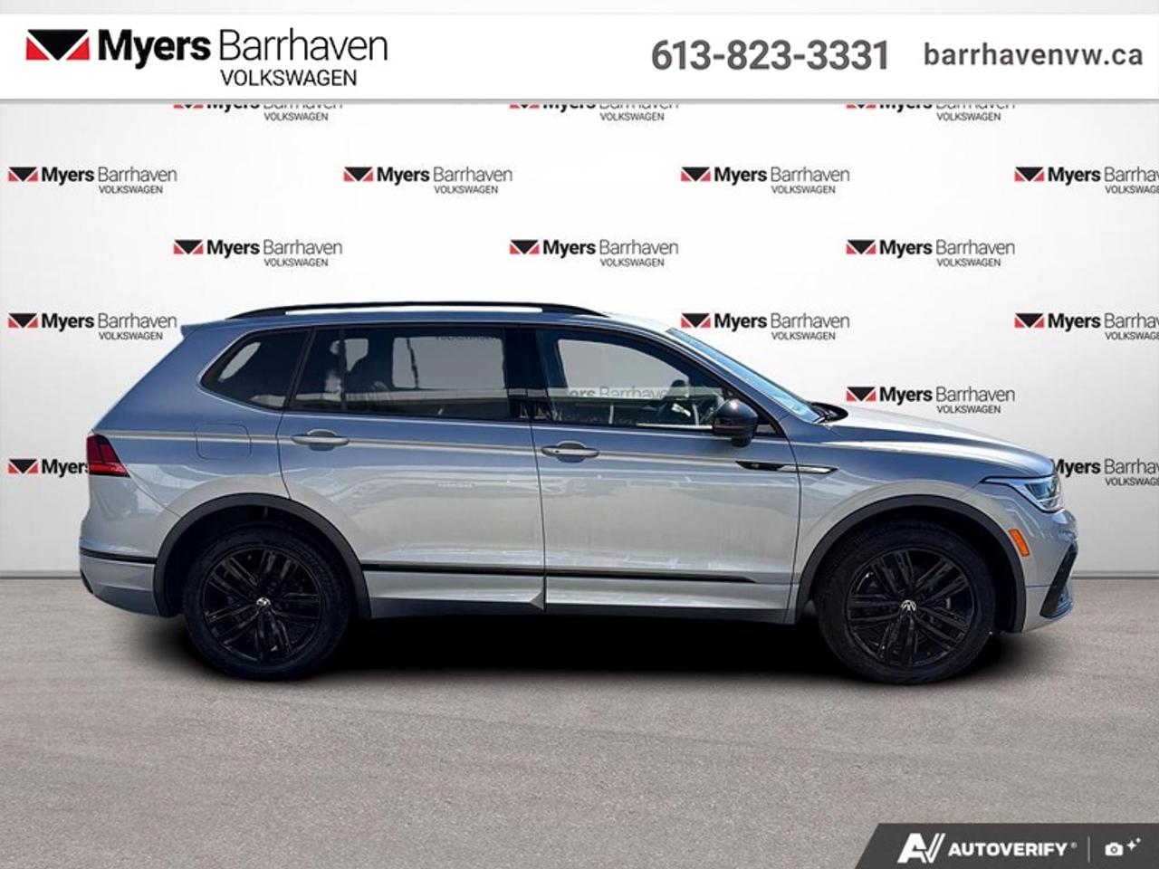 2022 Volkswagen Tiguan Comfortline R-Line Black Edition Photo