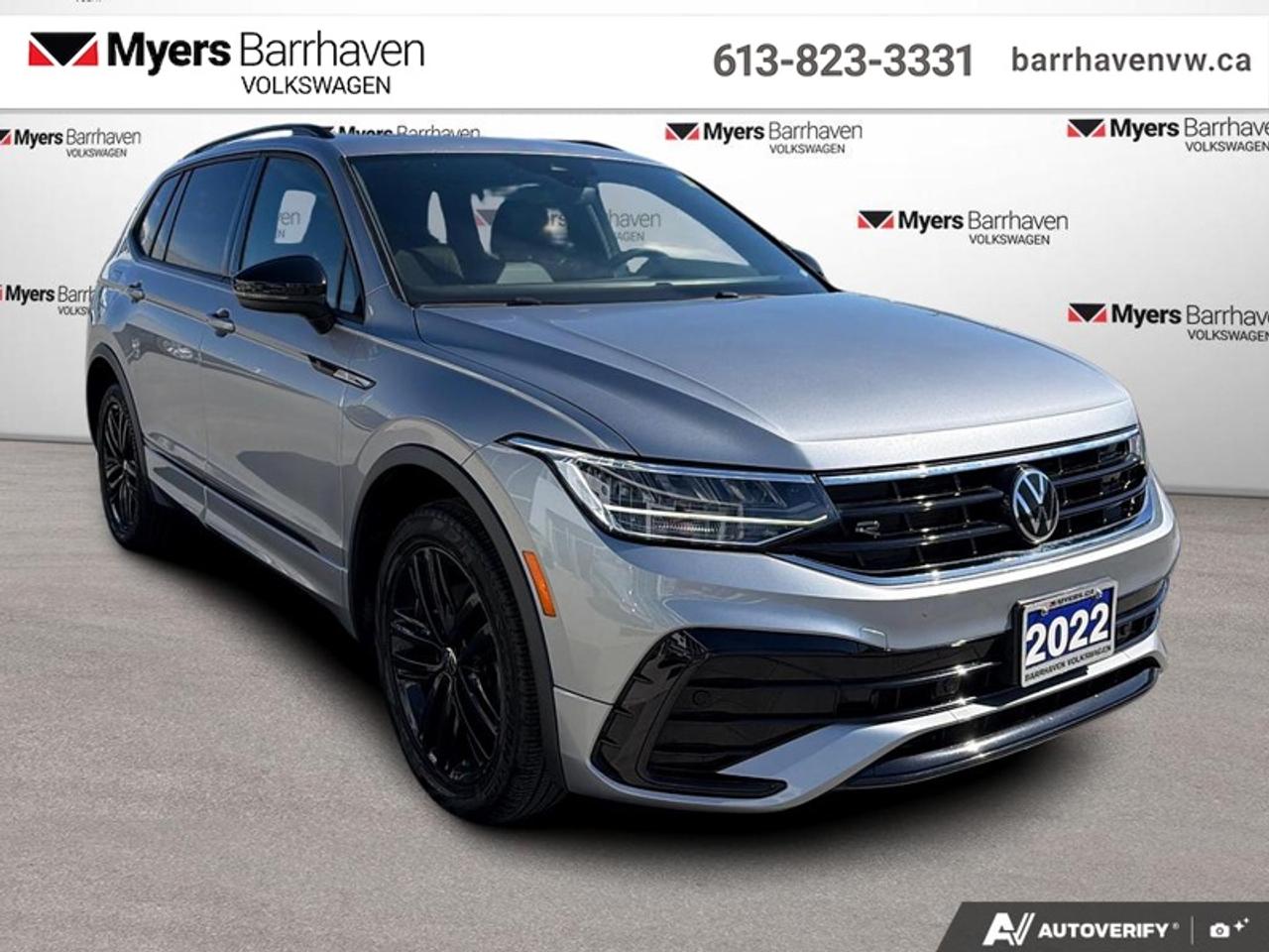 2022 Volkswagen Tiguan Comfortline R-Line Black Edition Photo