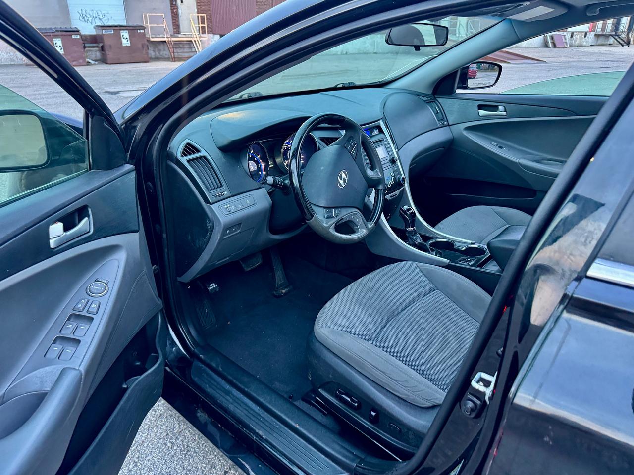 2013 Hyundai Sonata GLS Photo