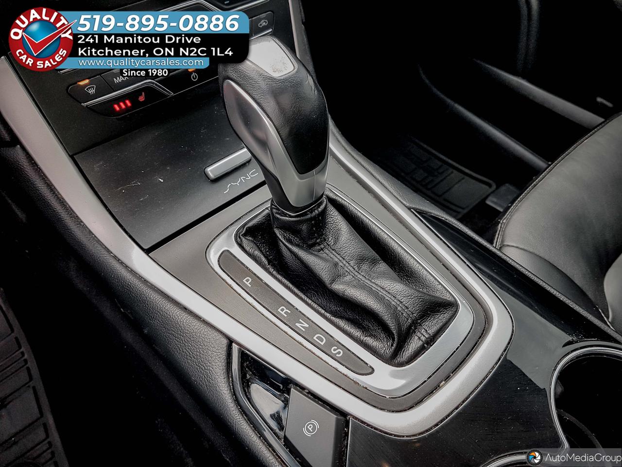2016 Ford Edge SEL *LEATHER-SUNROOF* Photo