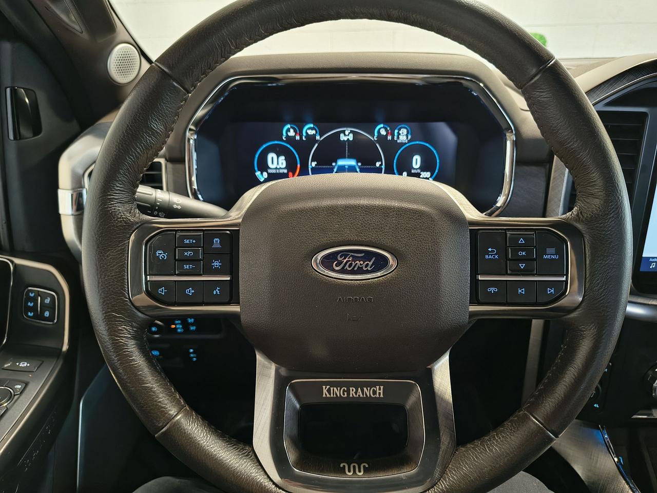 2022 Ford F-150 XL Photo3