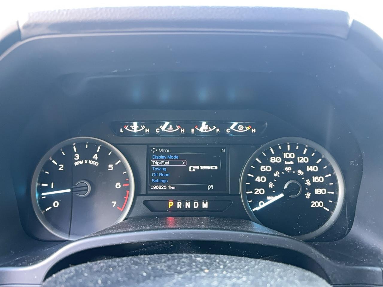 2018 Ford F-150 LOW KM'S, LOCAL TRADE, 302A SPORT! HEATED SEATS! Photo
