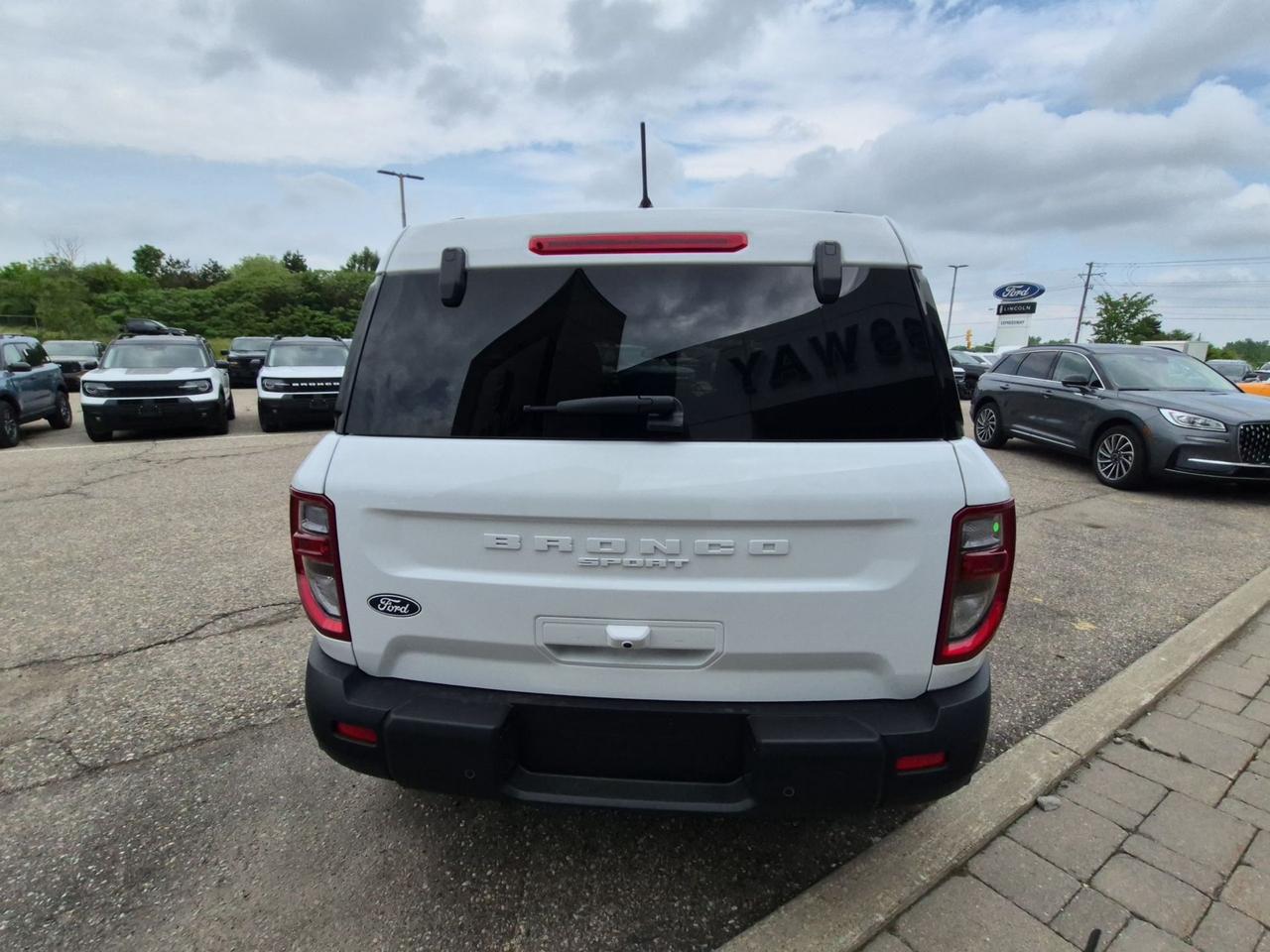 2026 Ford Bronco Sport BIG BEND, BLIND SPOT INFO, ADAPTIVE CRUISE Photo4