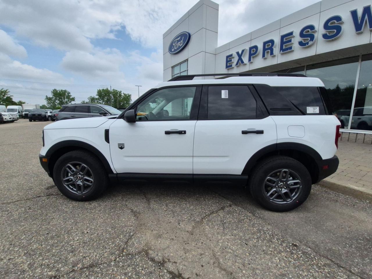 2026 Ford Bronco Sport BIG BEND, BLIND SPOT INFO, ADAPTIVE CRUISE Photo