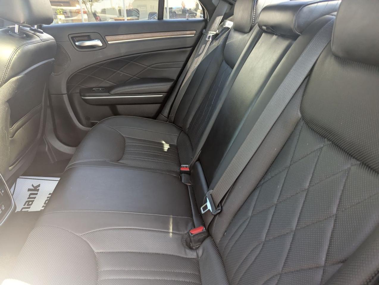 2019 Chrysler 300 300C PLATINUM EDITION SUMMER BLOWOUT SALE!! Photo