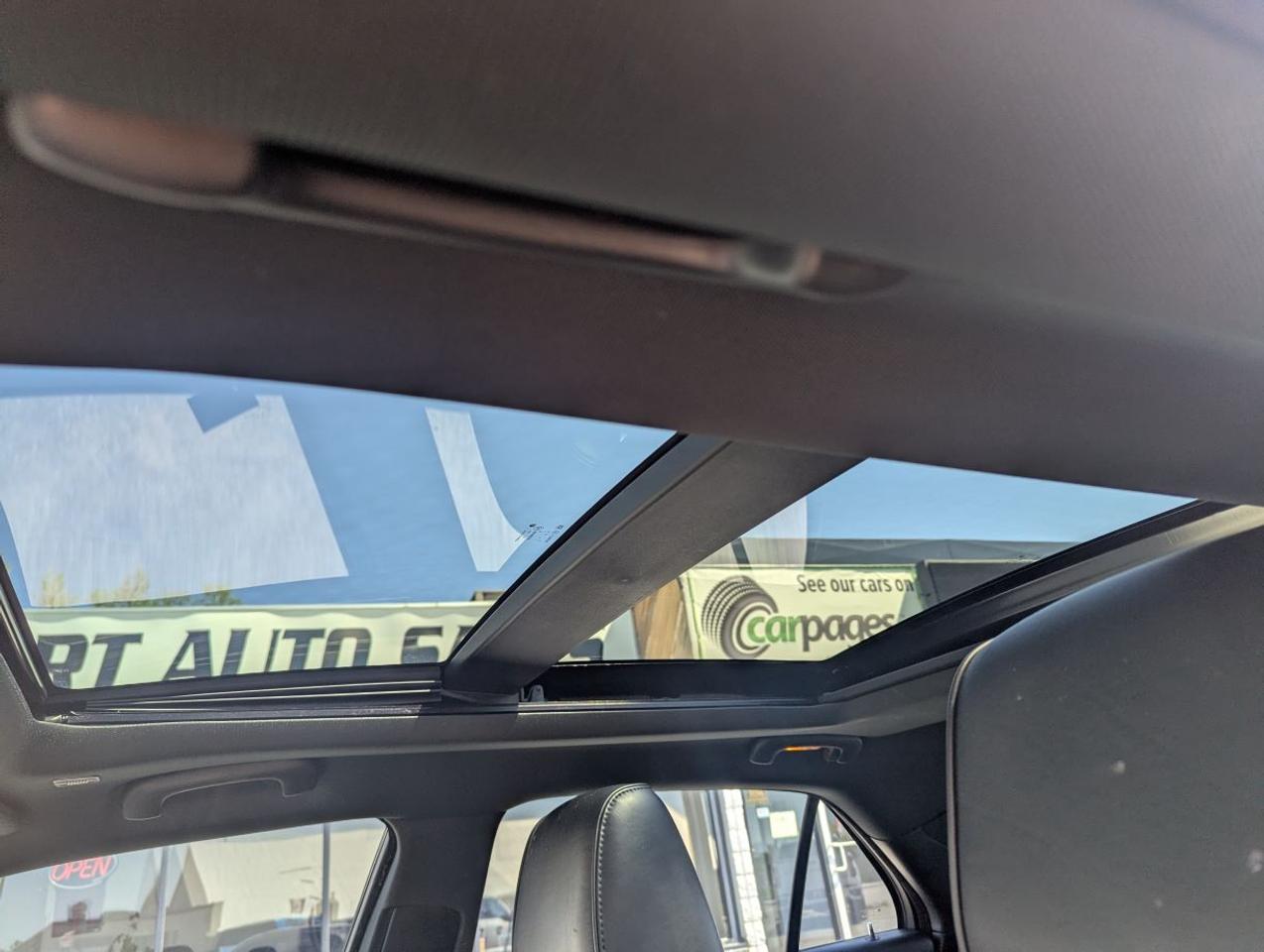 2019 Chrysler 300 300C PLATINUM EDITION SUMMER BLOWOUT SALE!! Photo