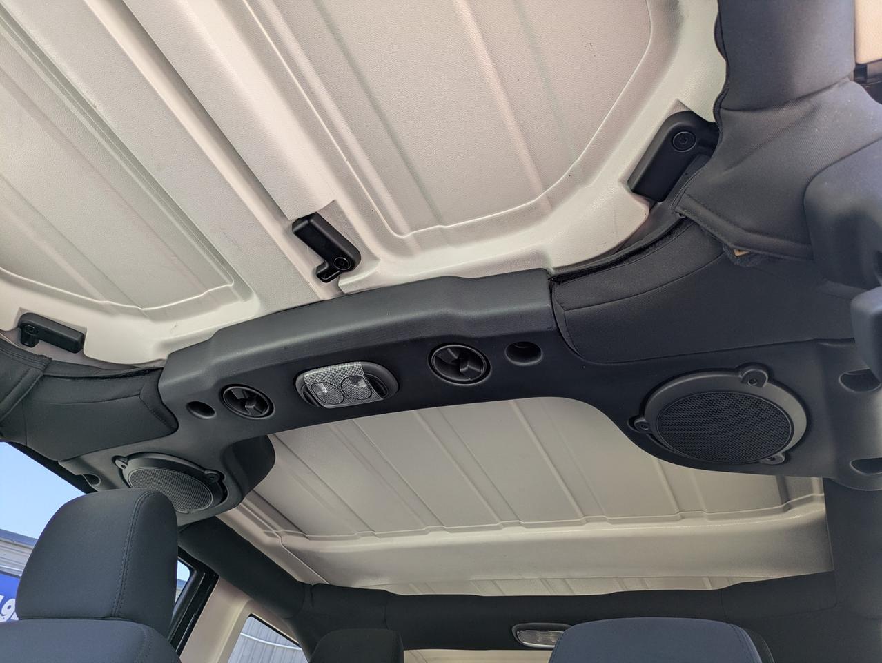 2014 Jeep Wrangler SPORT Photo