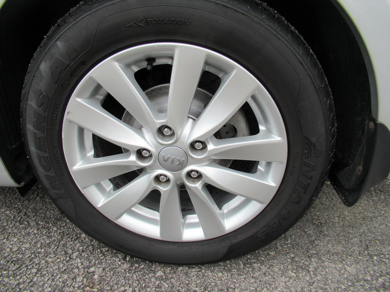 2015 Kia Forte LX+ Photo