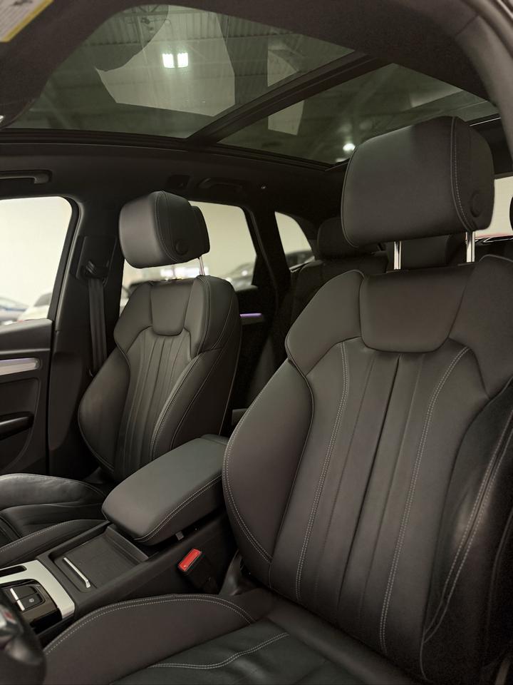 2023 Audi Q5 PROGRESSIV | BLACK OPTICS |S-LINE Photo