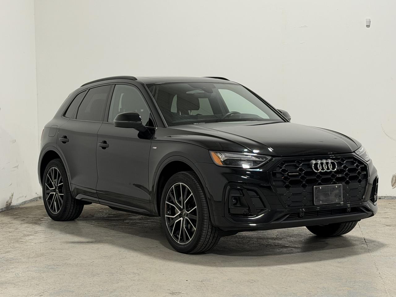 2023 Audi Q5 PROGRESSIV | BLACK OPTICS |S-LINE Photo2