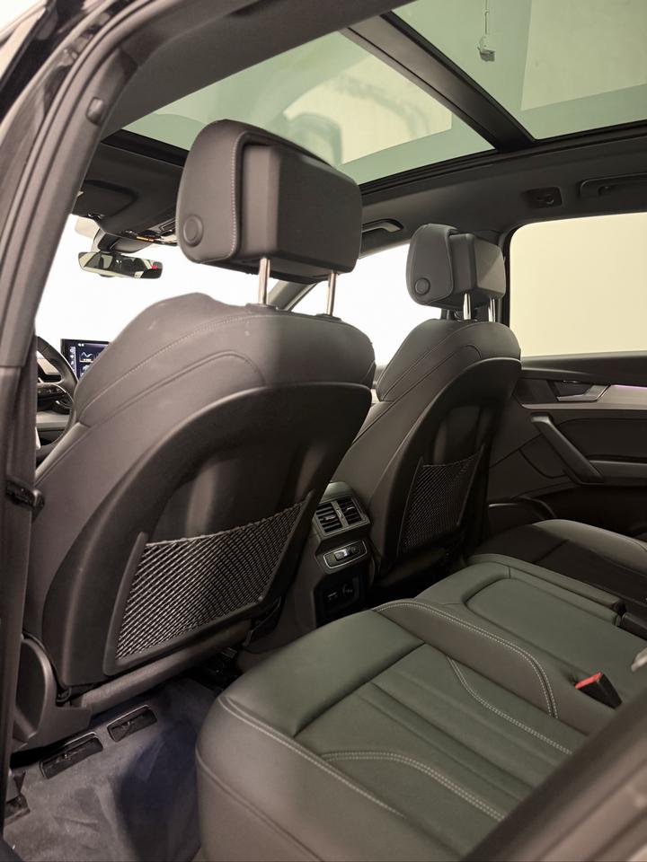 2023 Audi Q5 PROGRESSIV | BLACK OPTICS |S-LINE Photo