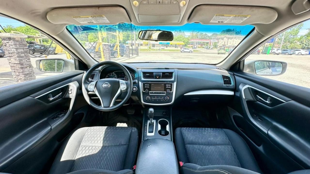 2017 Nissan Altima " Photo