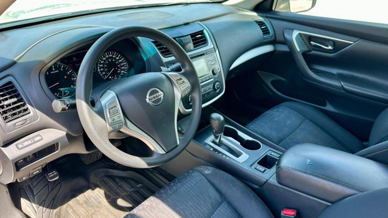 2017 Nissan Altima " Photo
