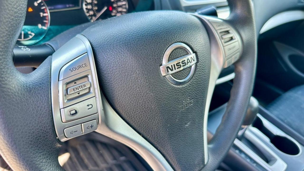 2017 Nissan Altima " Photo