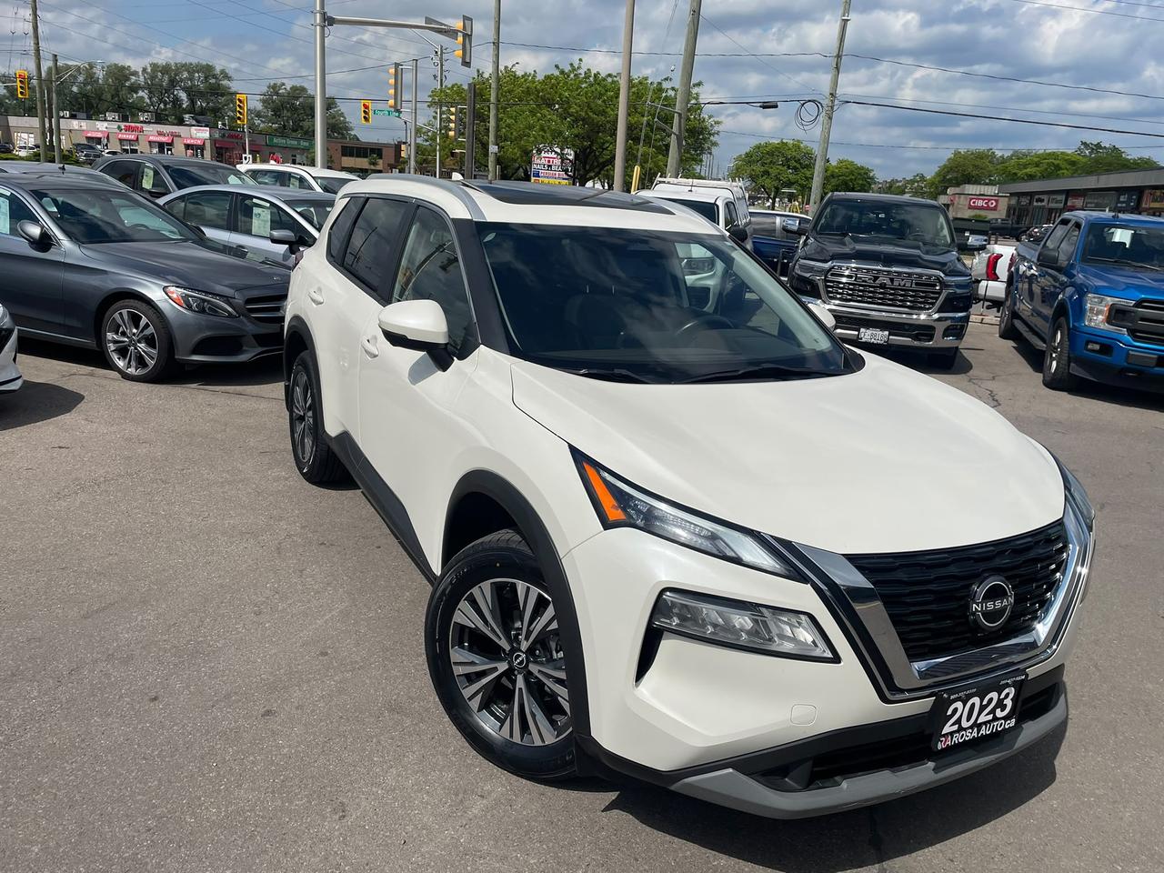 2023 Nissan Rogue SV AWD MOONROOF 360 CAMERA BLIND SPOT ALERT Photo