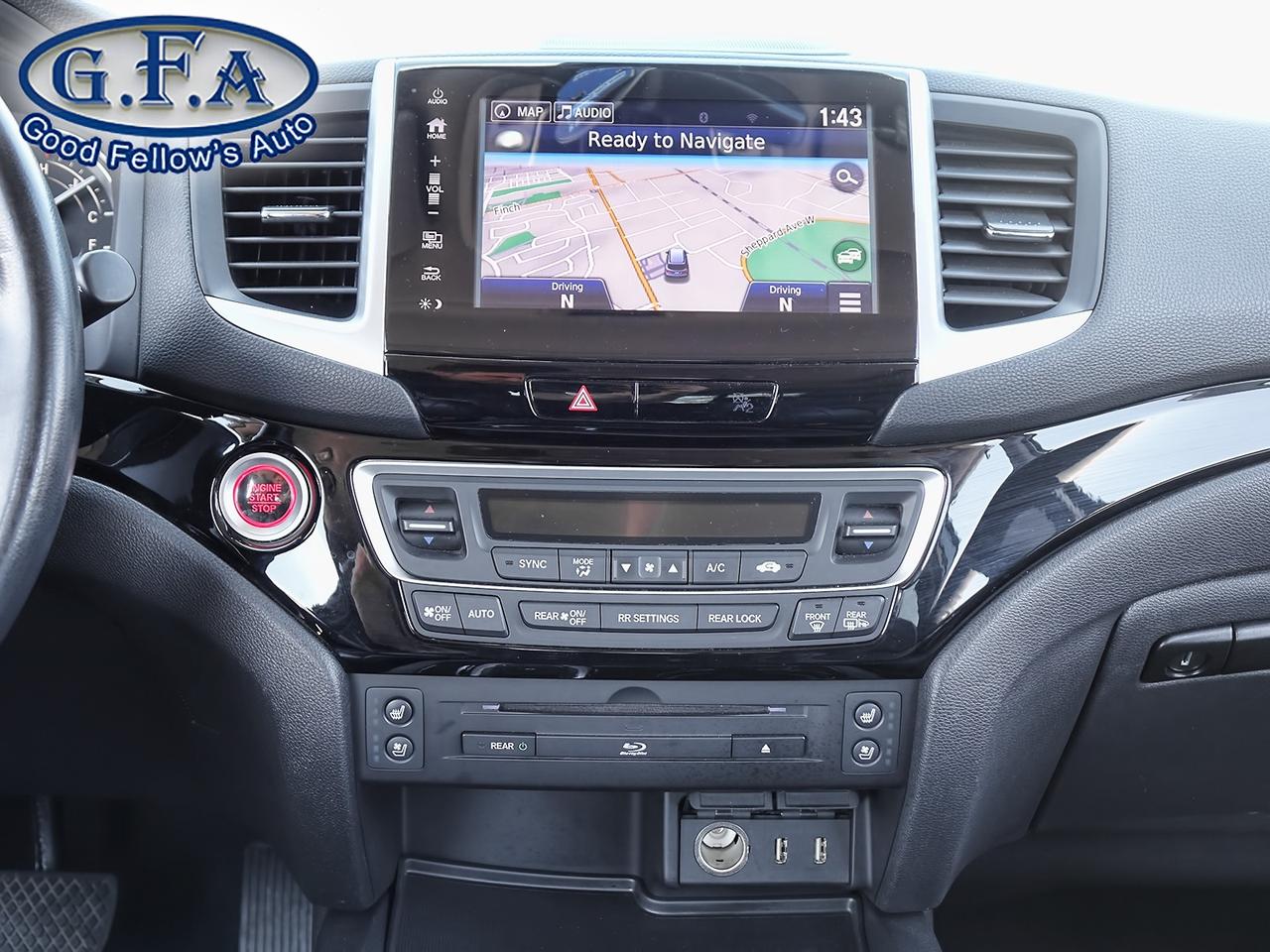 2018 Honda Pilot TOURING MODEL, 7 PASSENGER, AWD, LEATHER SEATS, SU Photo
