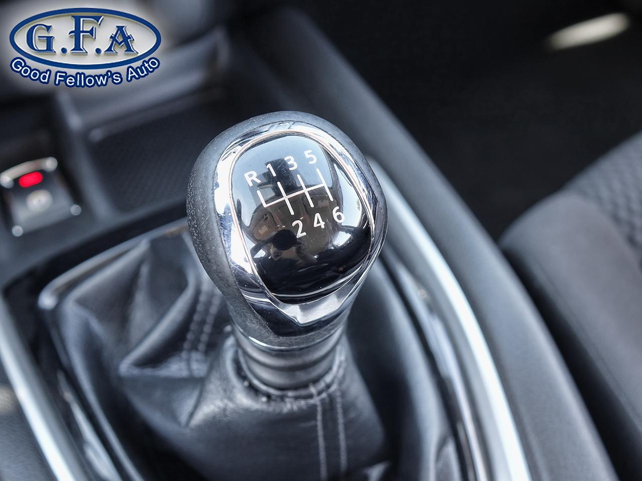 2020 Nissan Qashqai S MODEL, MANUAL, LANE DEPARTURE WARNING, BLIND SPO Photo