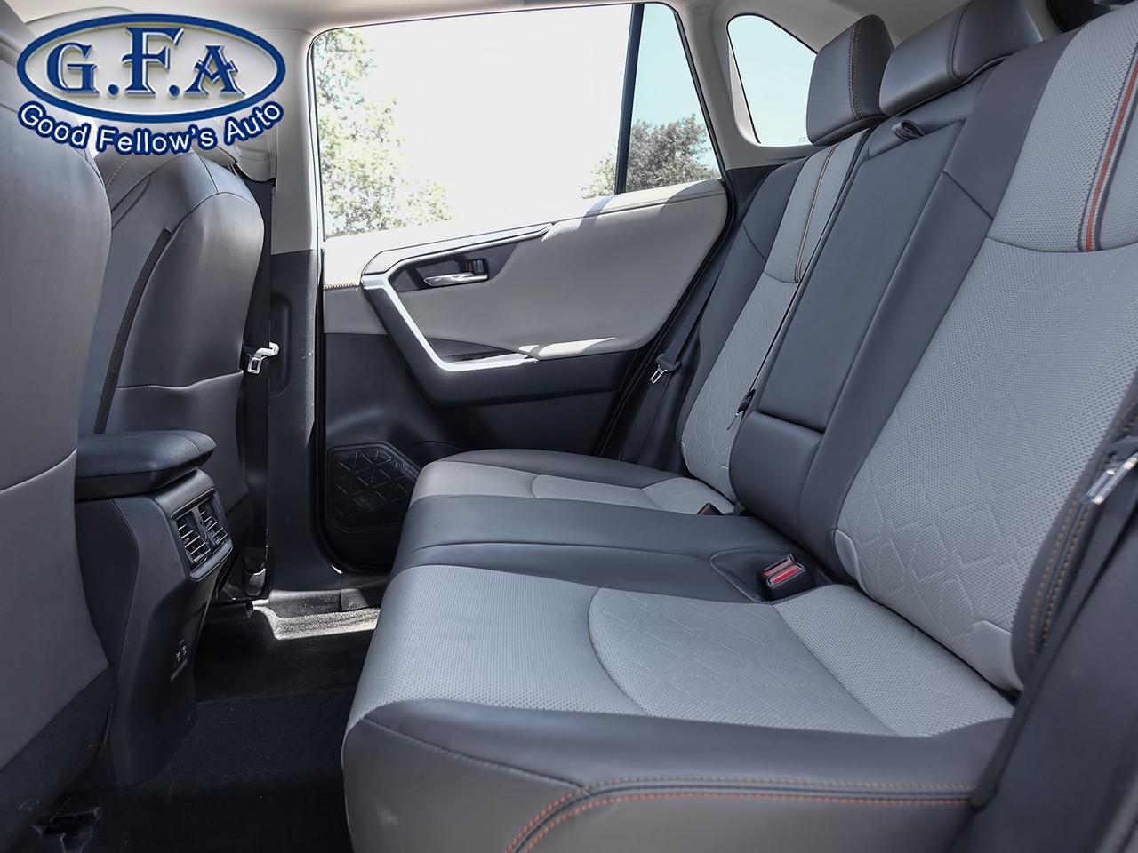 2021 Toyota RAV4 RAV4 TRAIL, AWD, LEATHER SEATS, SUNROOF, NAVIGATIO Photo