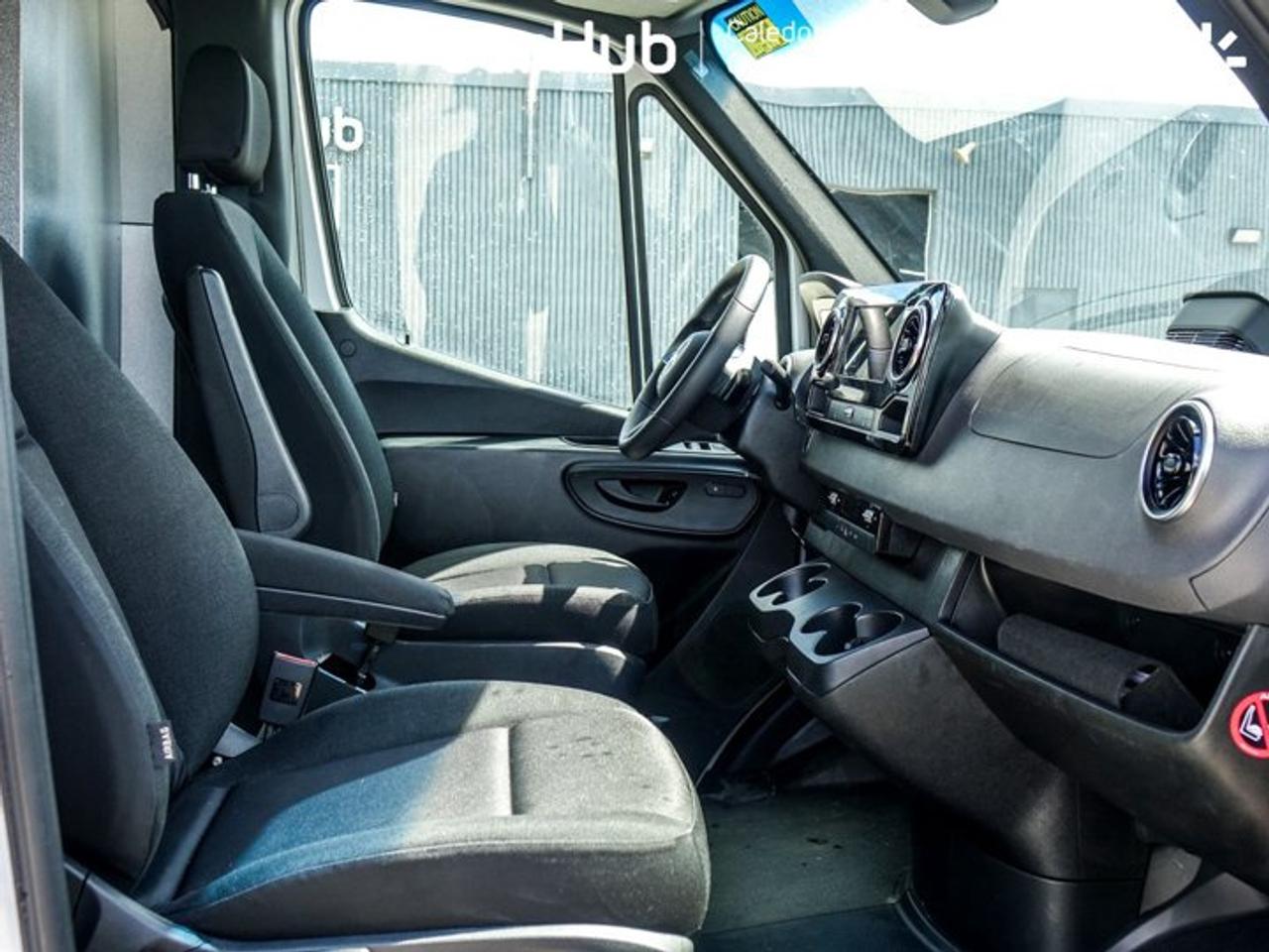 2025 Mercedes-Benz Sprinter Cargo Van 2500 Standard Roof I4 Diesel 144" Photo