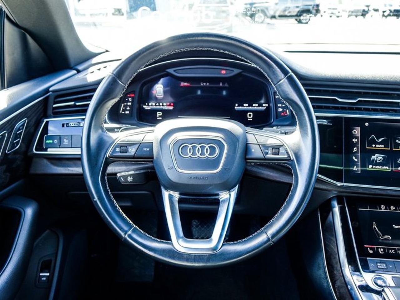 2022 Audi Q8 Progressiv Photo