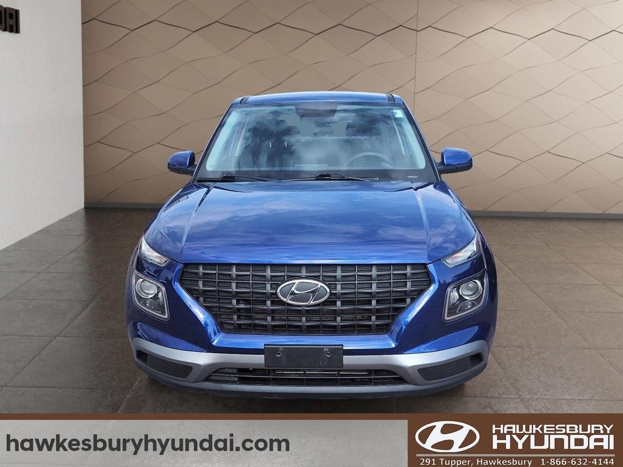 2021 Hyundai Venue Essential Photo
