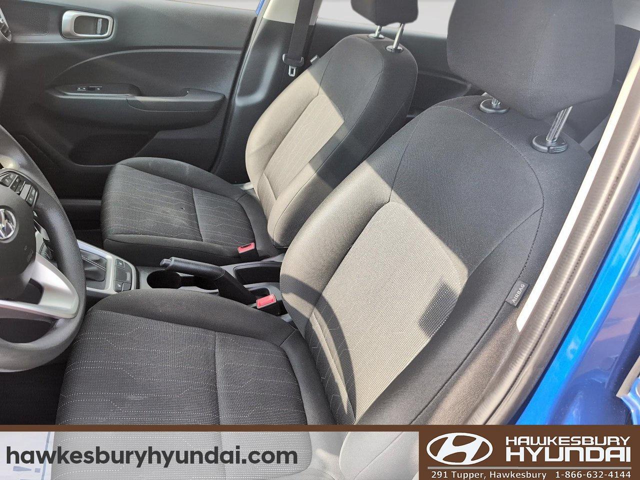 2021 Hyundai Venue Essential Photo