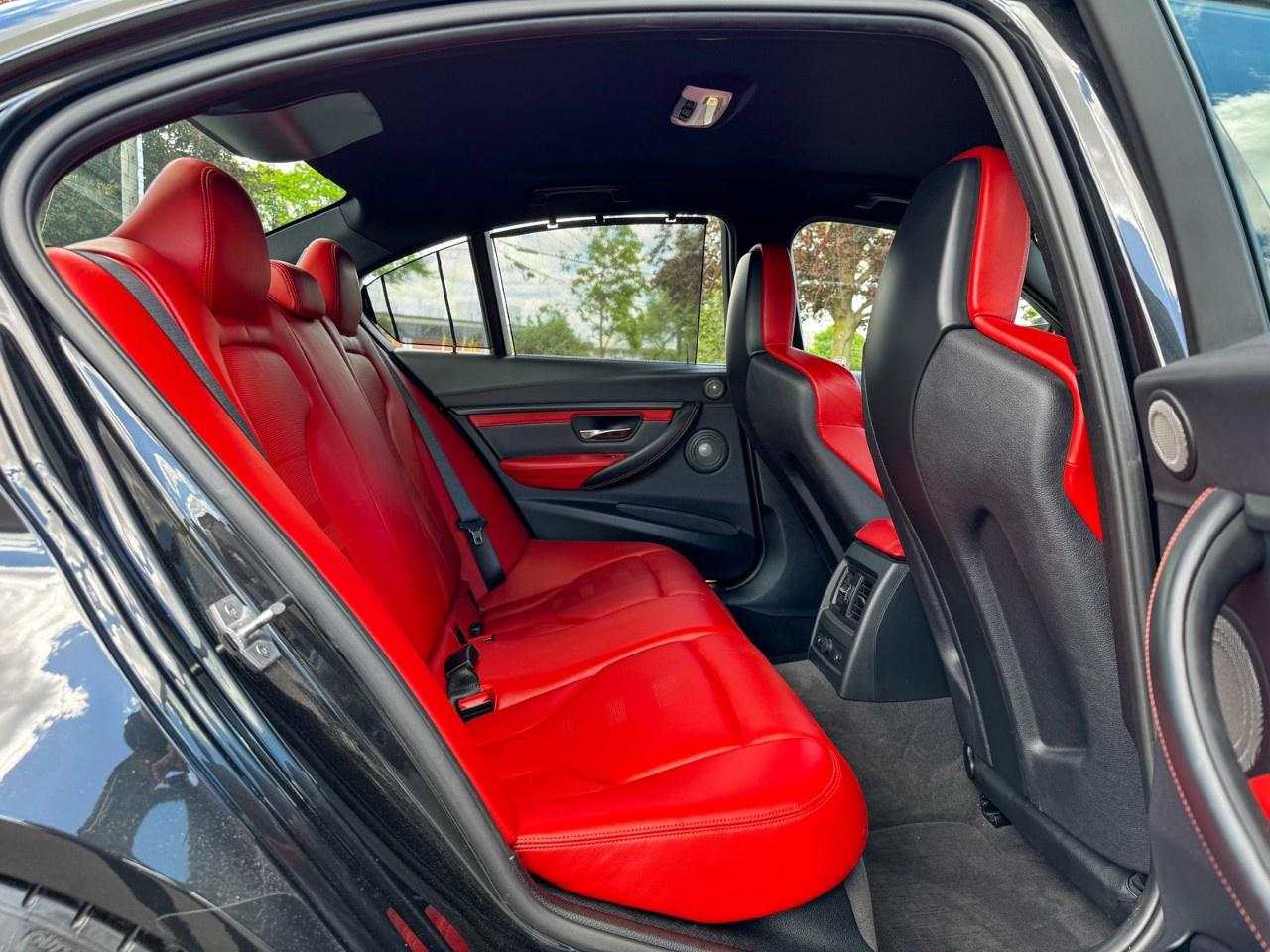 2015 BMW M3 No accidents/6 speed/Full BMW service history/Extended leather/harmon kardon Photo