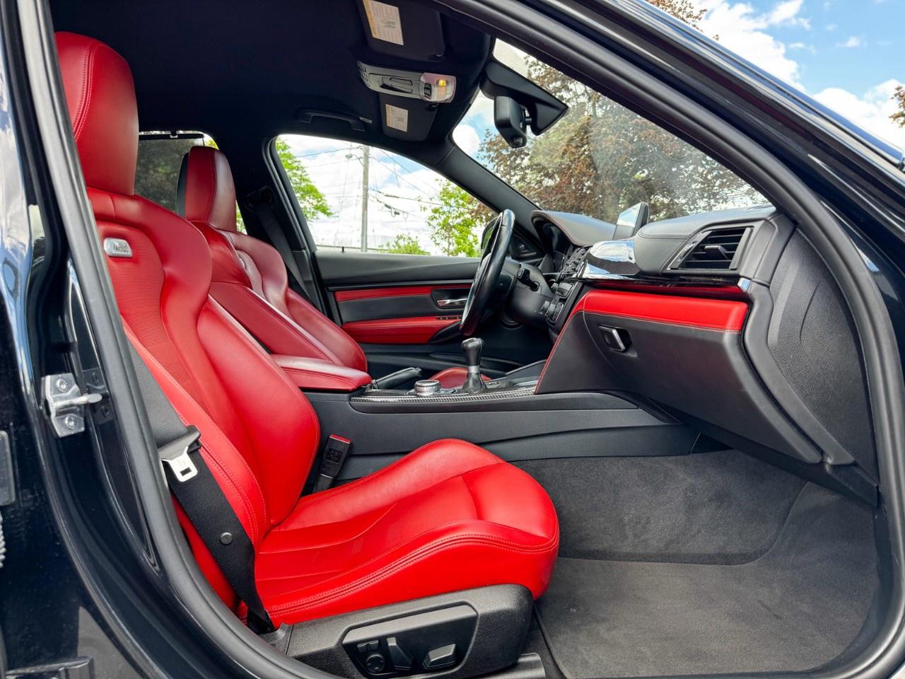 2015 BMW M3 No accidents/6 speed/Full BMW service history/Extended leather/harmon kardon Photo