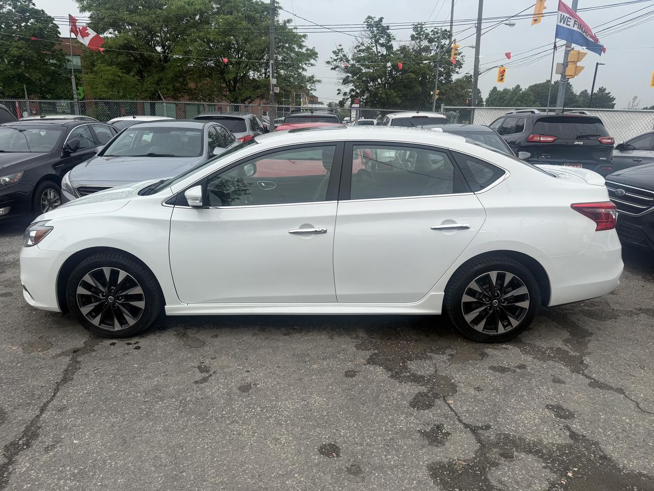 2016 Nissan Sentra *** 3 YEAR WARRANTY INCLUDED *** Photo2