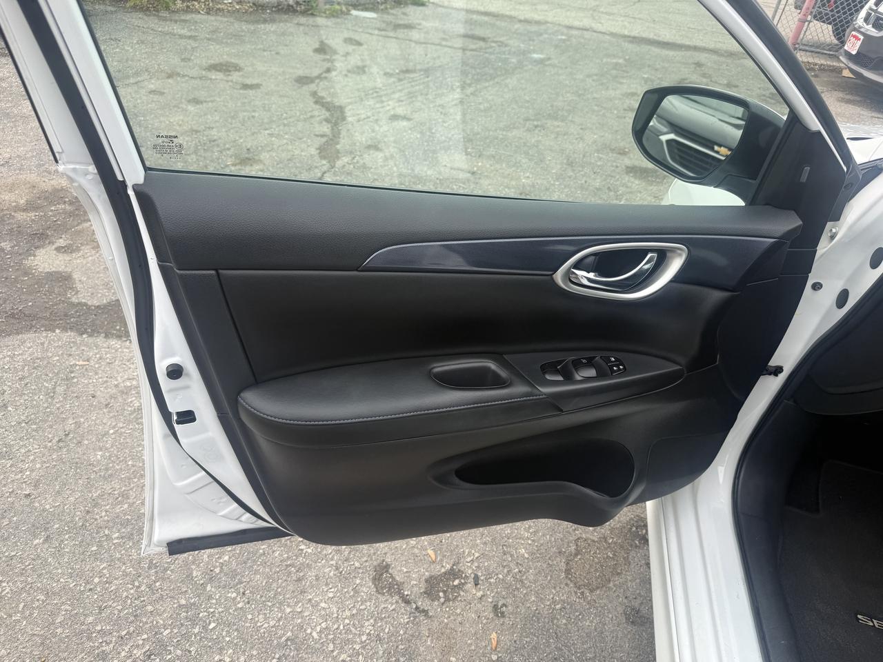 2016 Nissan Sentra *** 3 YEAR WARRANTY INCLUDED *** Photo