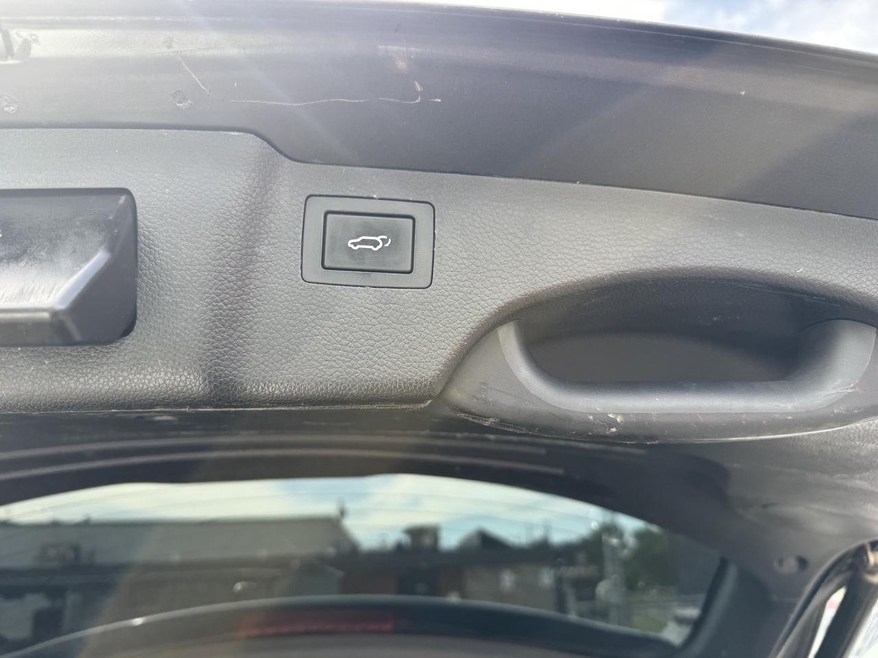 2015 Hyundai Santa Fe Sport *** 3 YEAR WARRANTY INCLUDED *** Photo